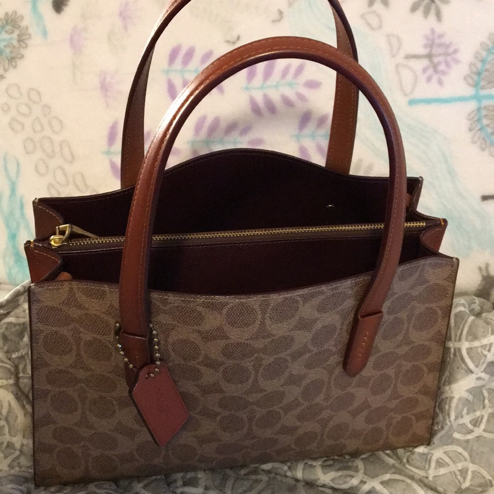 Coach Handbag - Picture 3 of 4
